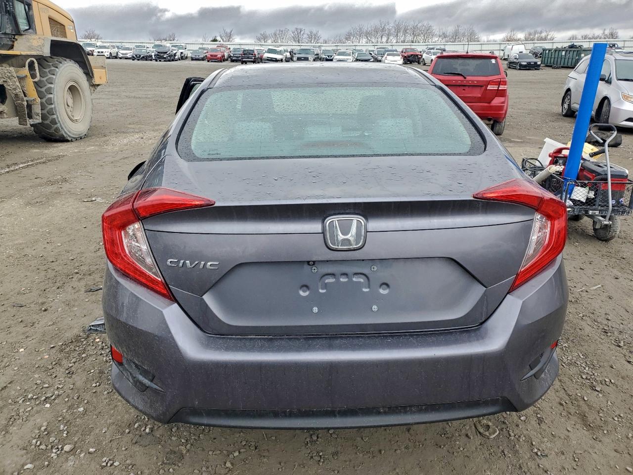 2017 HONDA CIVIC LX photo 6