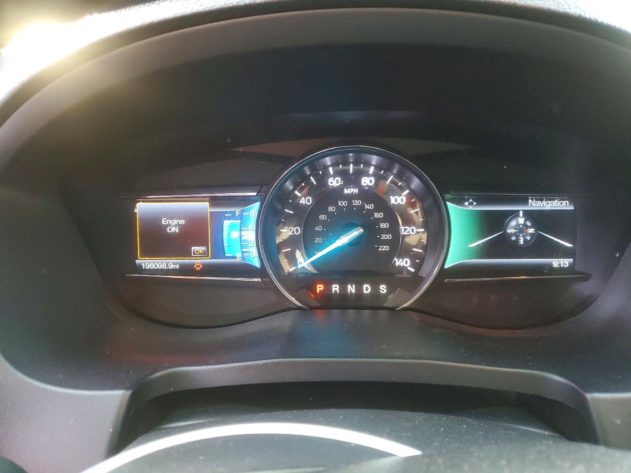 2016 FORD EXPLORER XLT photo 9
