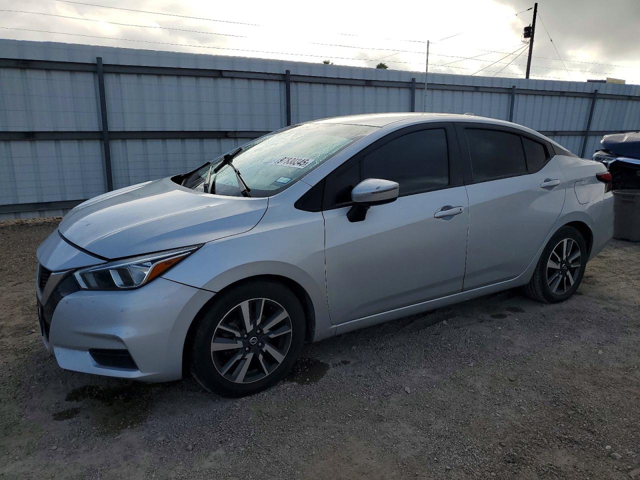 2021 NISSAN VERSA