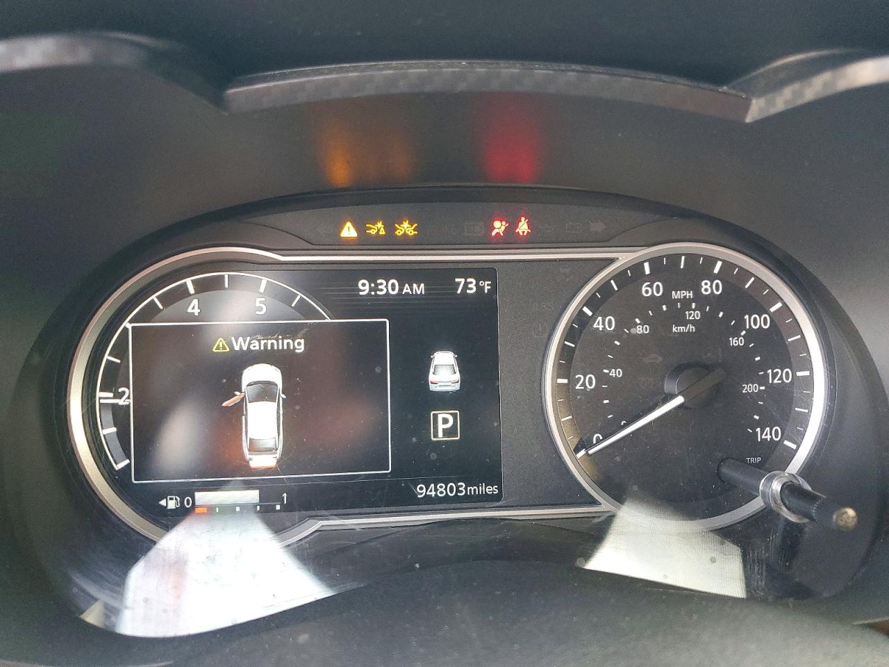 2021 NISSAN VERSA SV photo 9