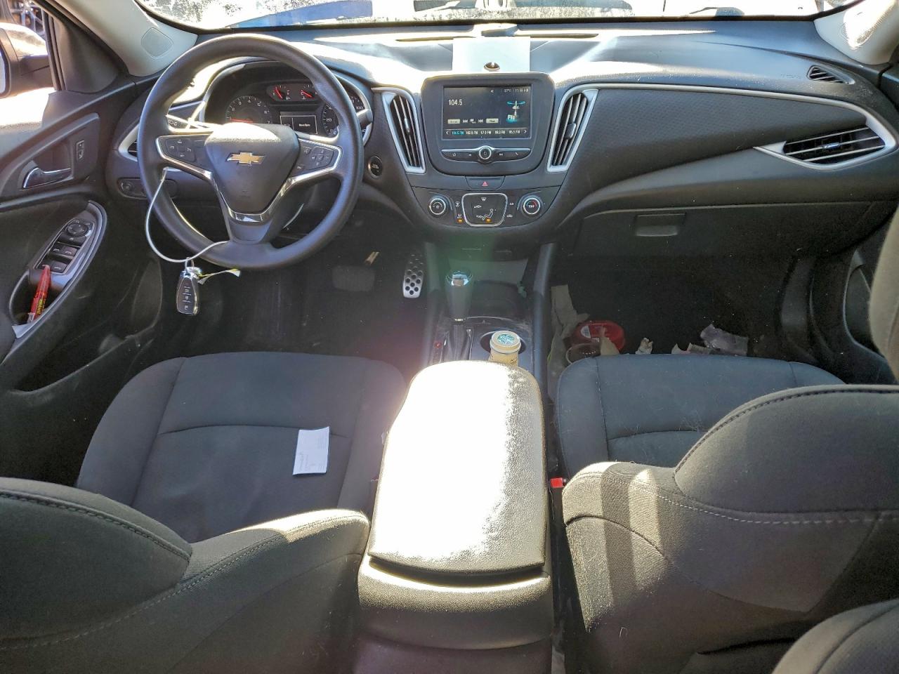 2017 CHEVROLET MALIBU LS photo 8