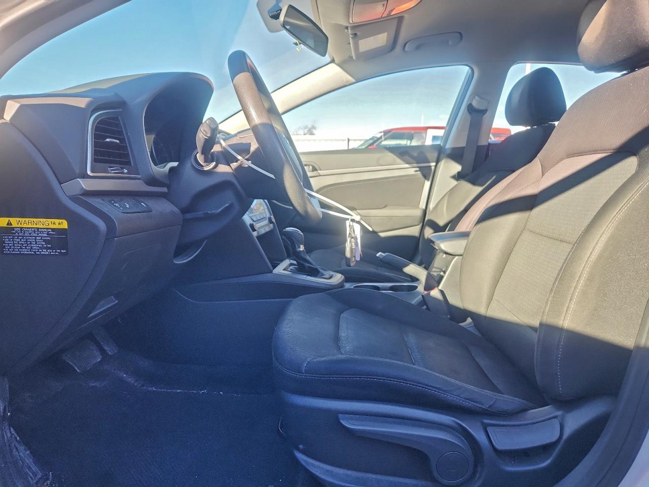 2018 HYUNDAI ELANTRA SEL photo 7