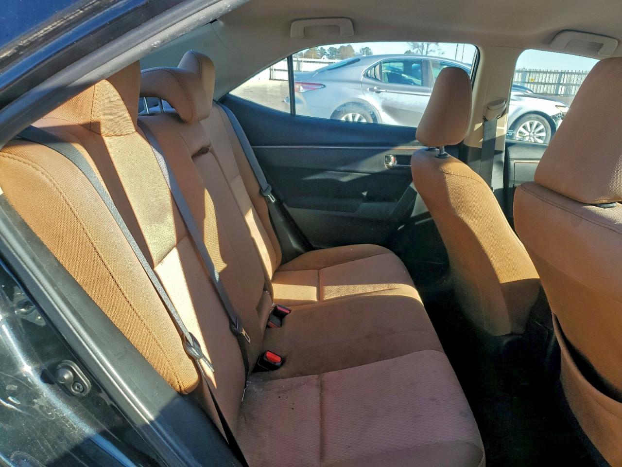 2016 TOYOTA COROLLA L photo 10
