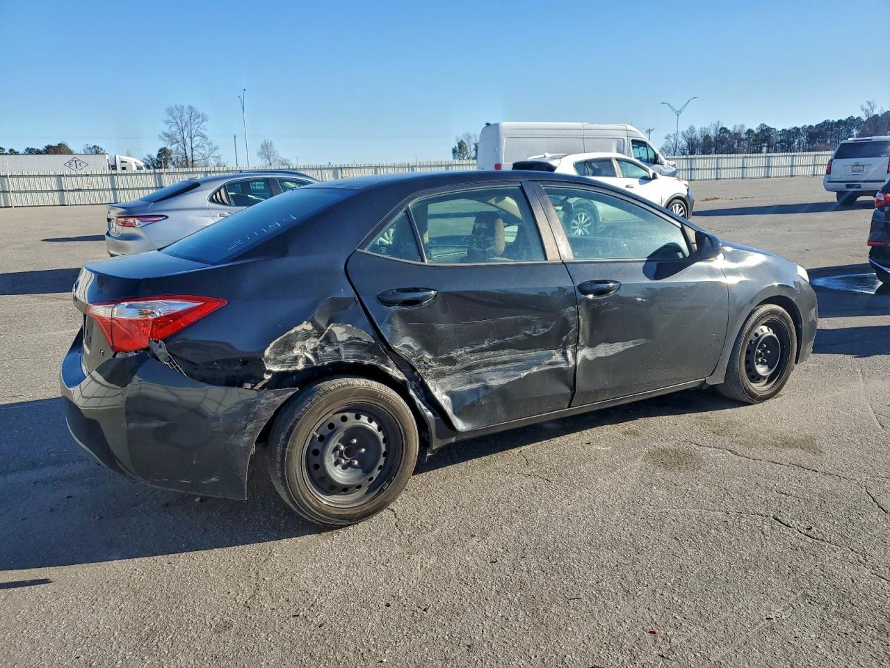 2016 TOYOTA COROLLA L photo 3