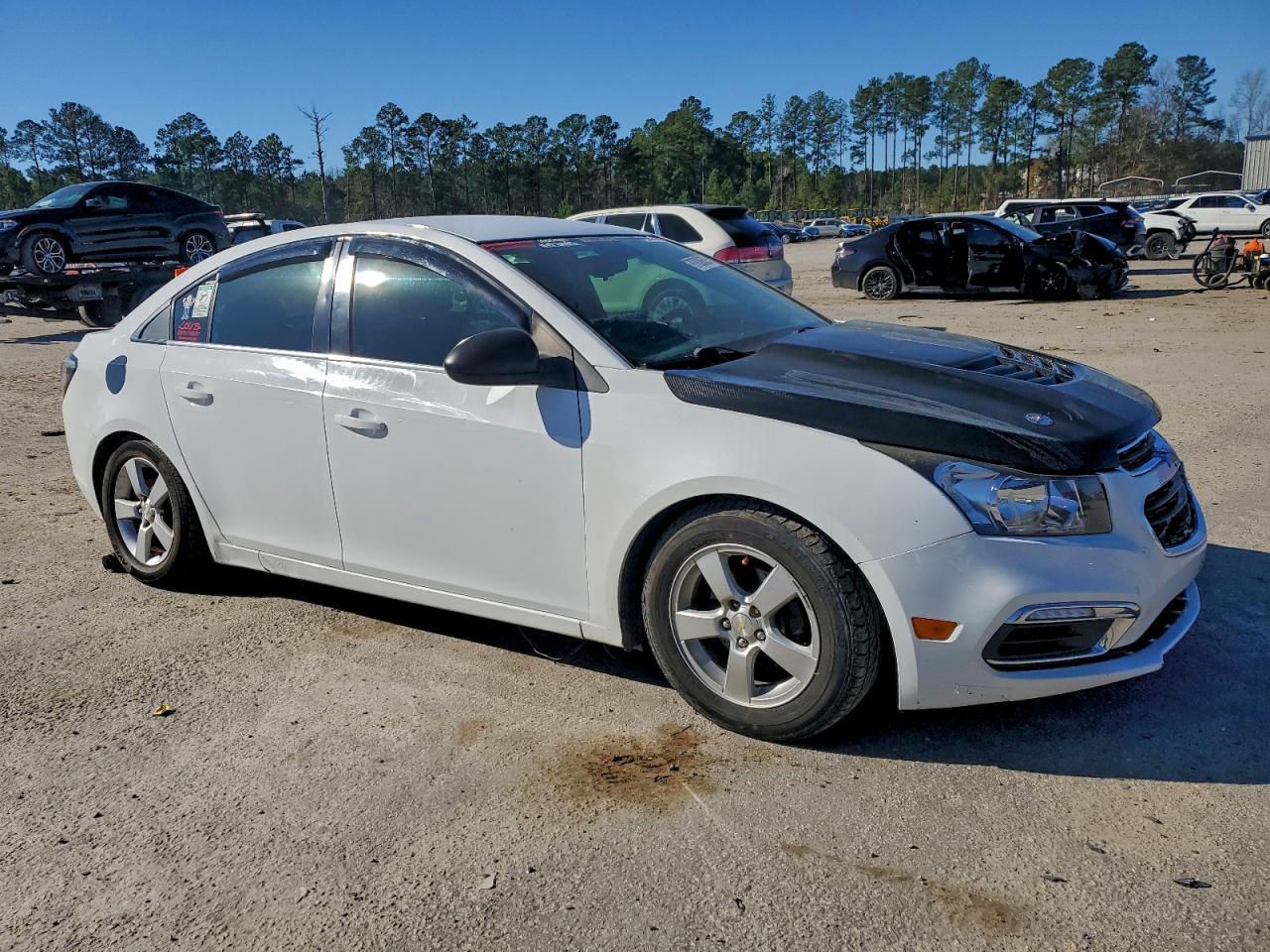 2016 CHEVROLET CRUZE LIMITED LT photo 4