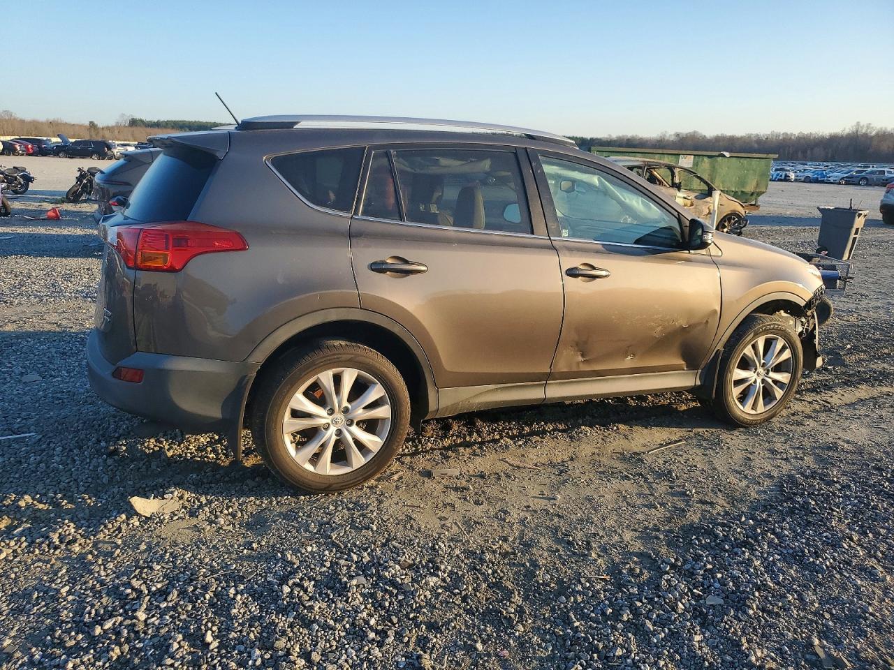 2015 TOYOTA RAV4 LIMITED photo 3