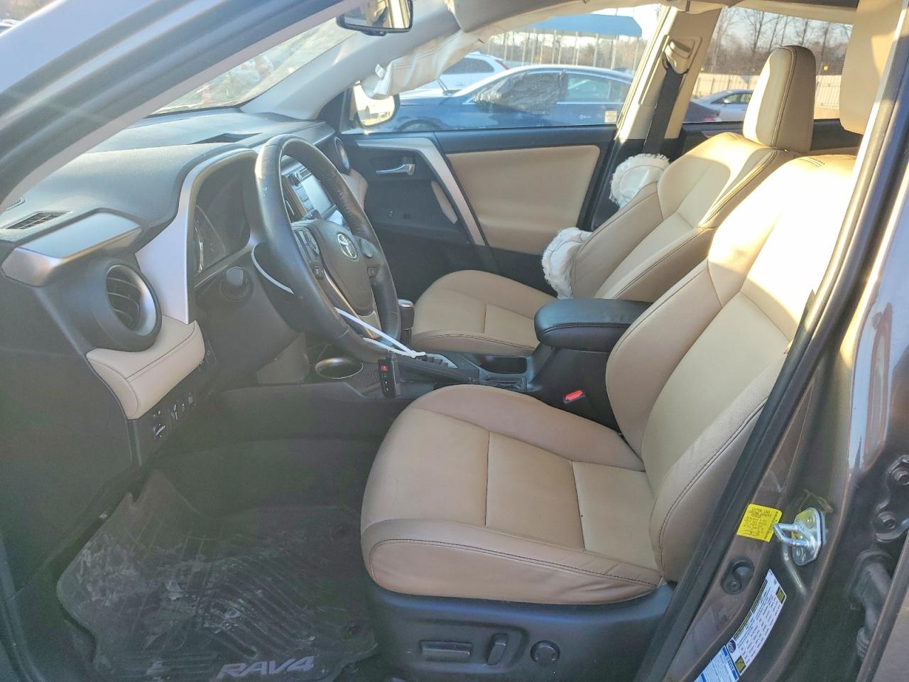 2015 TOYOTA RAV4 LIMITED photo 7