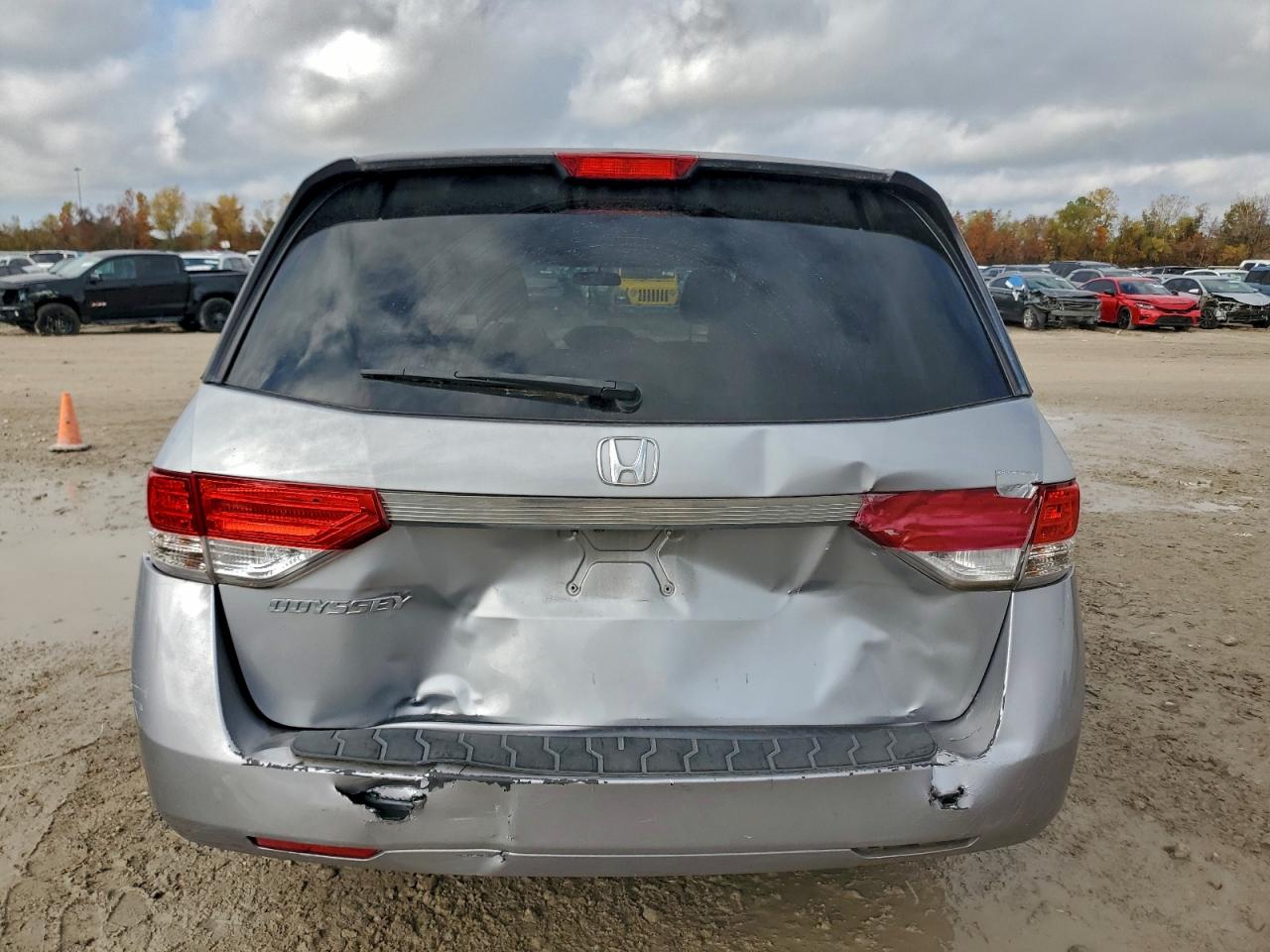 2016 HONDA ODYSSEY LX photo 11