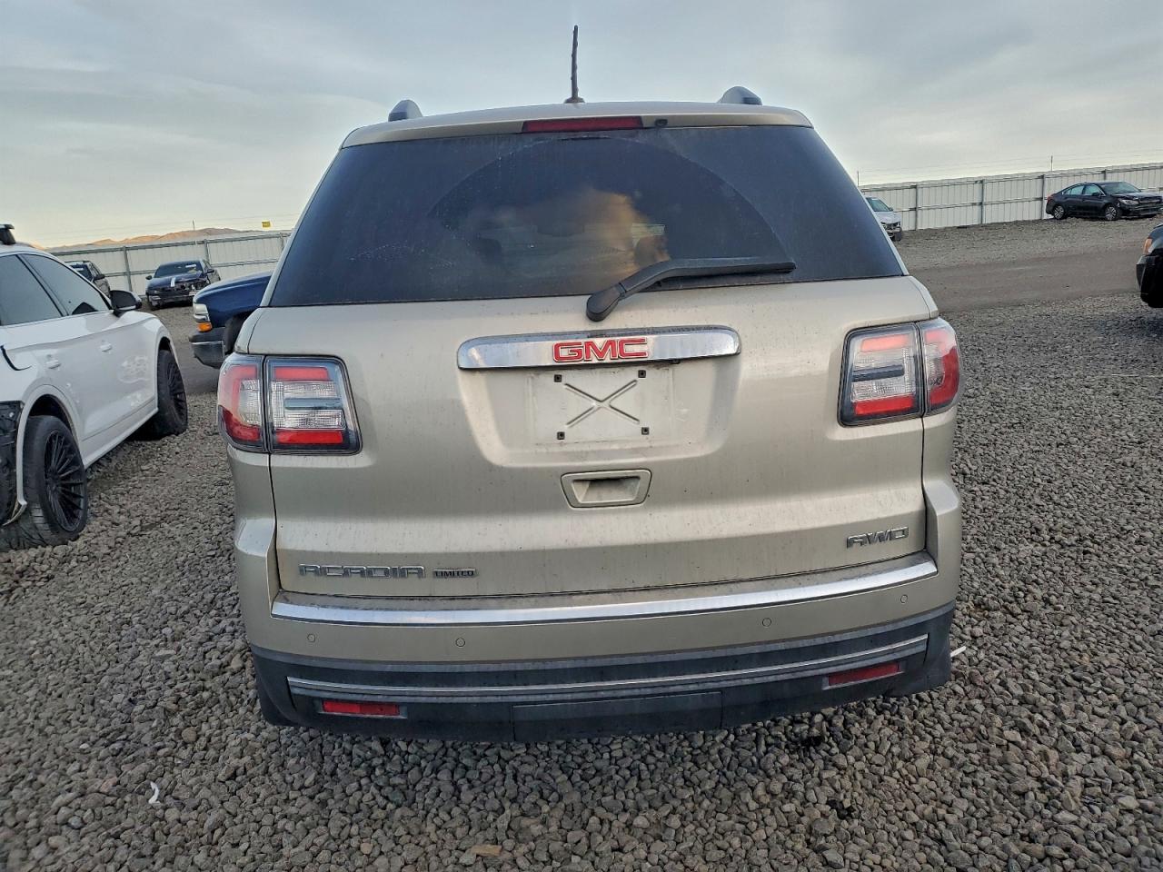 2017 GMC ACADIA LIMITED SLT-2 photo 6