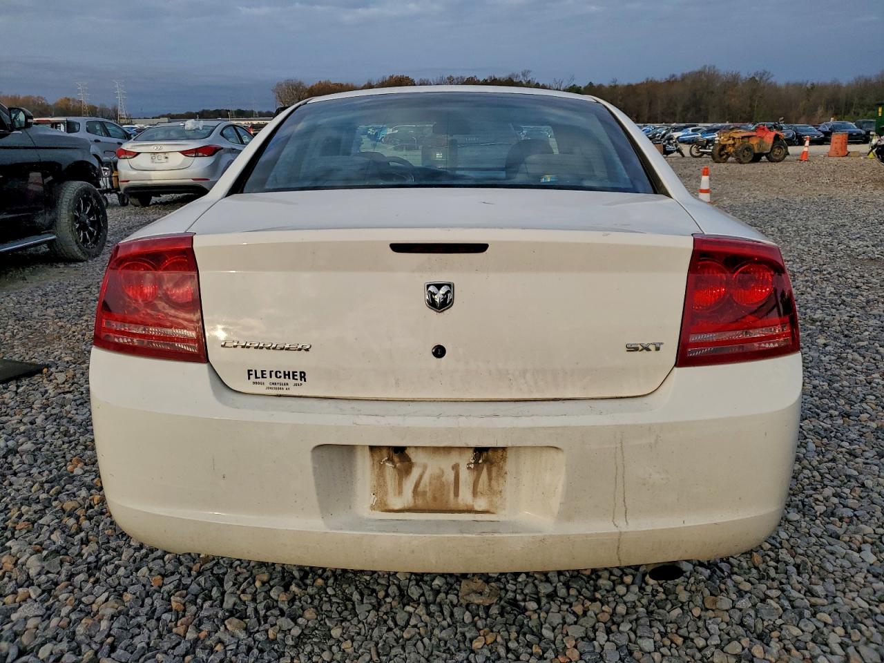 2007 DODGE CHARGER SE photo 6