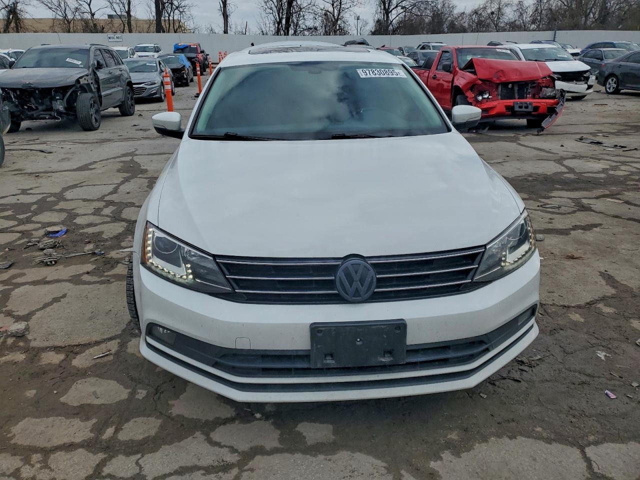 2016 VOLKSWAGEN JETTA SEL photo 5