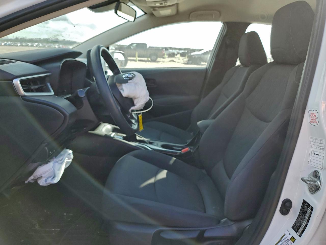 2022 TOYOTA COROLLA LE photo 7