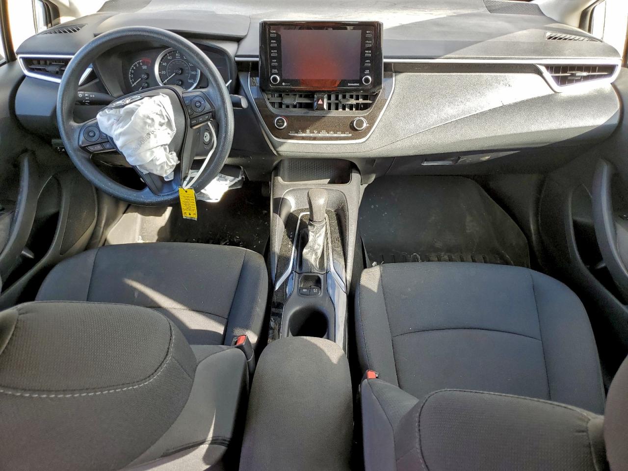 2022 TOYOTA COROLLA LE photo 8