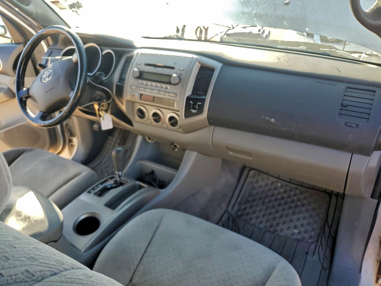 2005 TOYOTA TACOMA PRERUNNER ACCESS CAB photo 8