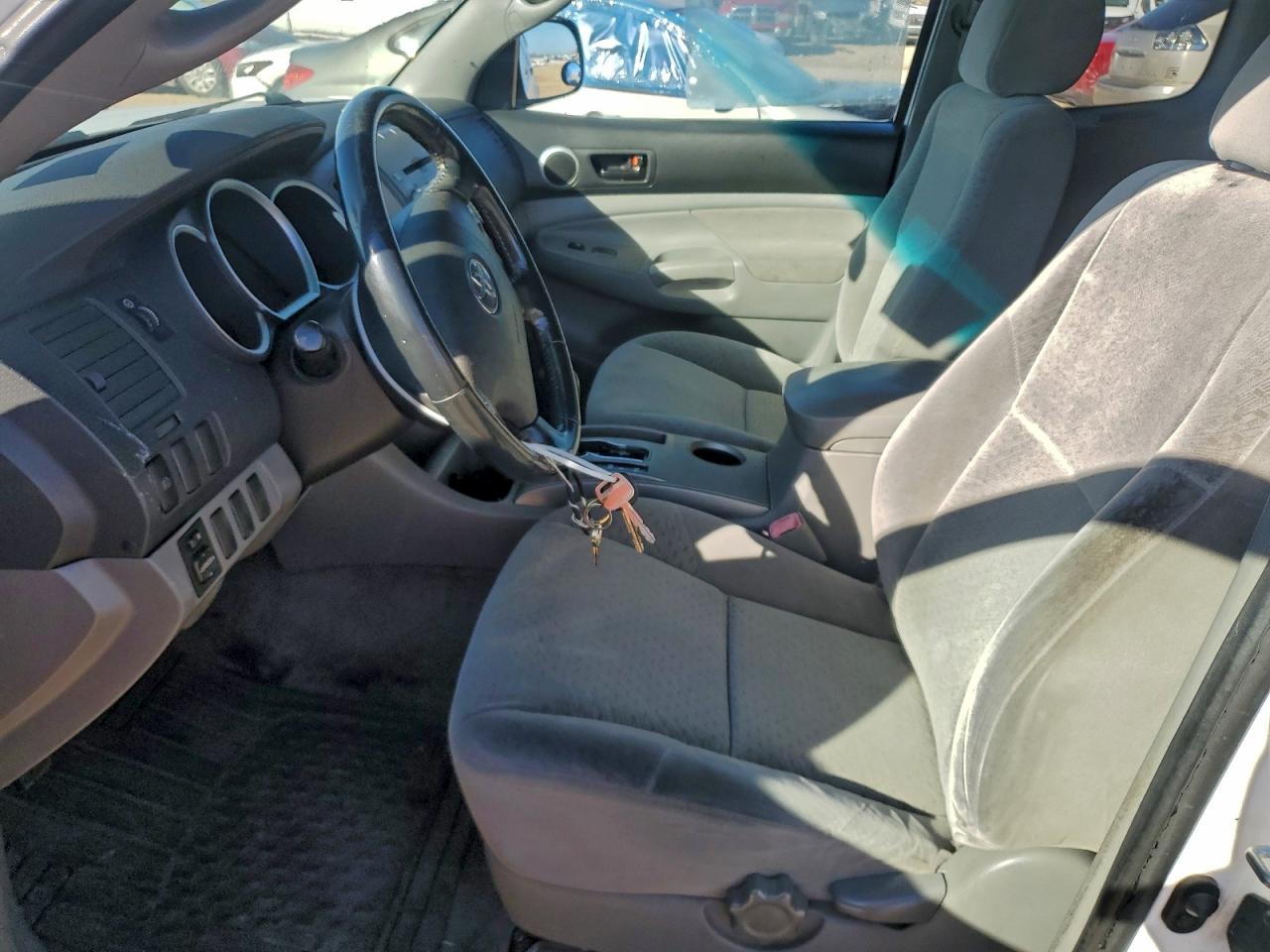 2005 TOYOTA TACOMA PRERUNNER ACCESS CAB photo 7