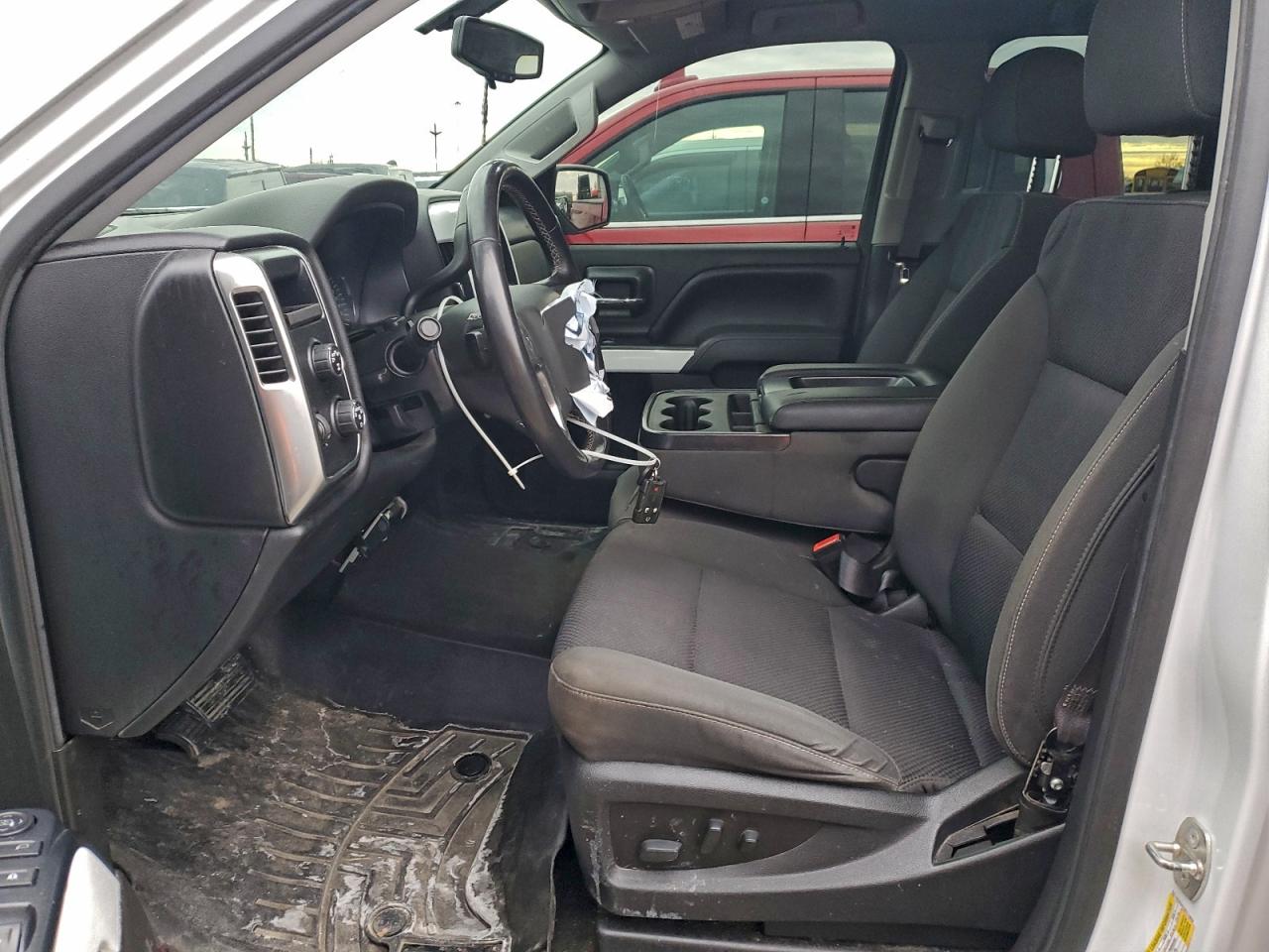 2017 CHEVROLET SILVERADO K1500 LT photo 7