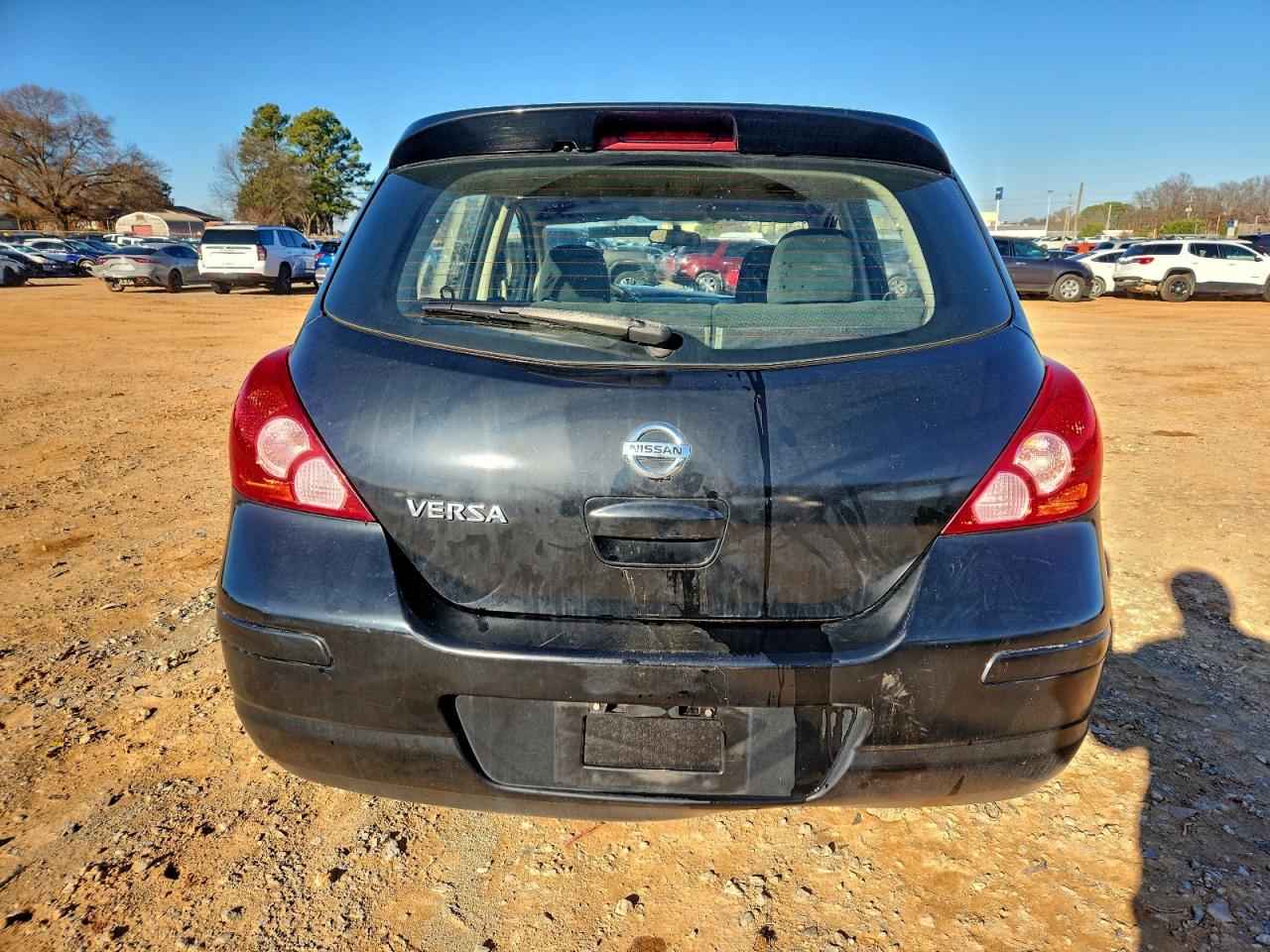 2012 NISSAN VERSA S photo 6