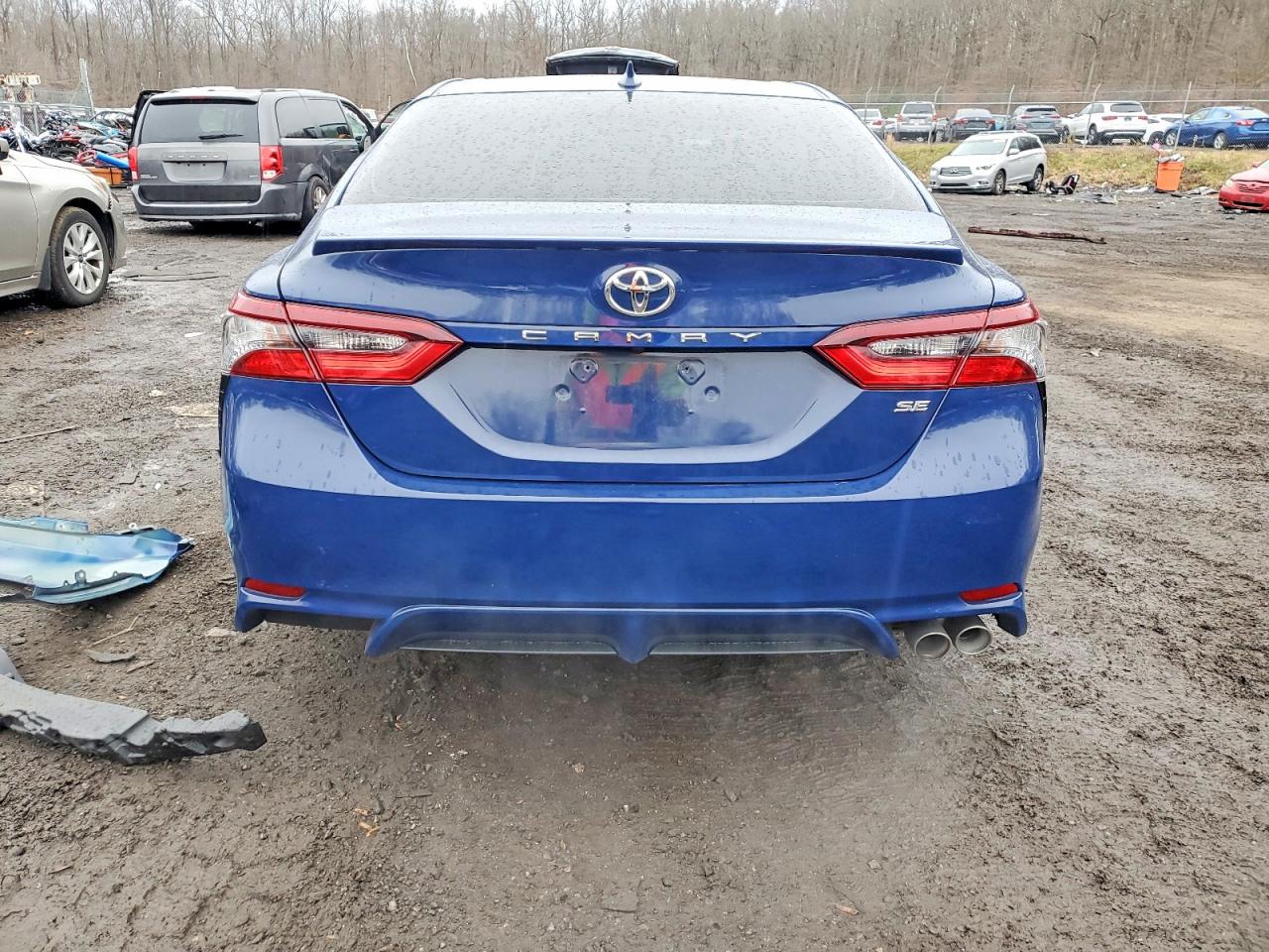 2023 TOYOTA CAMRY SE NIGHT SHADE photo 6