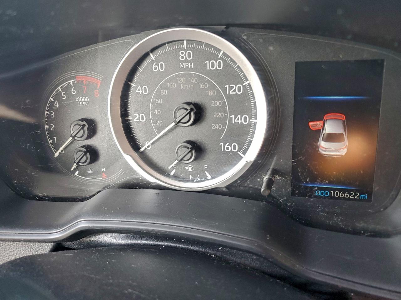 2020 TOYOTA COROLLA LE photo 9
