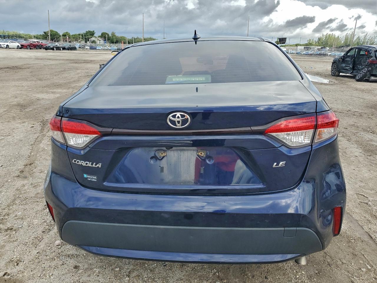 2020 TOYOTA COROLLA LE photo 6