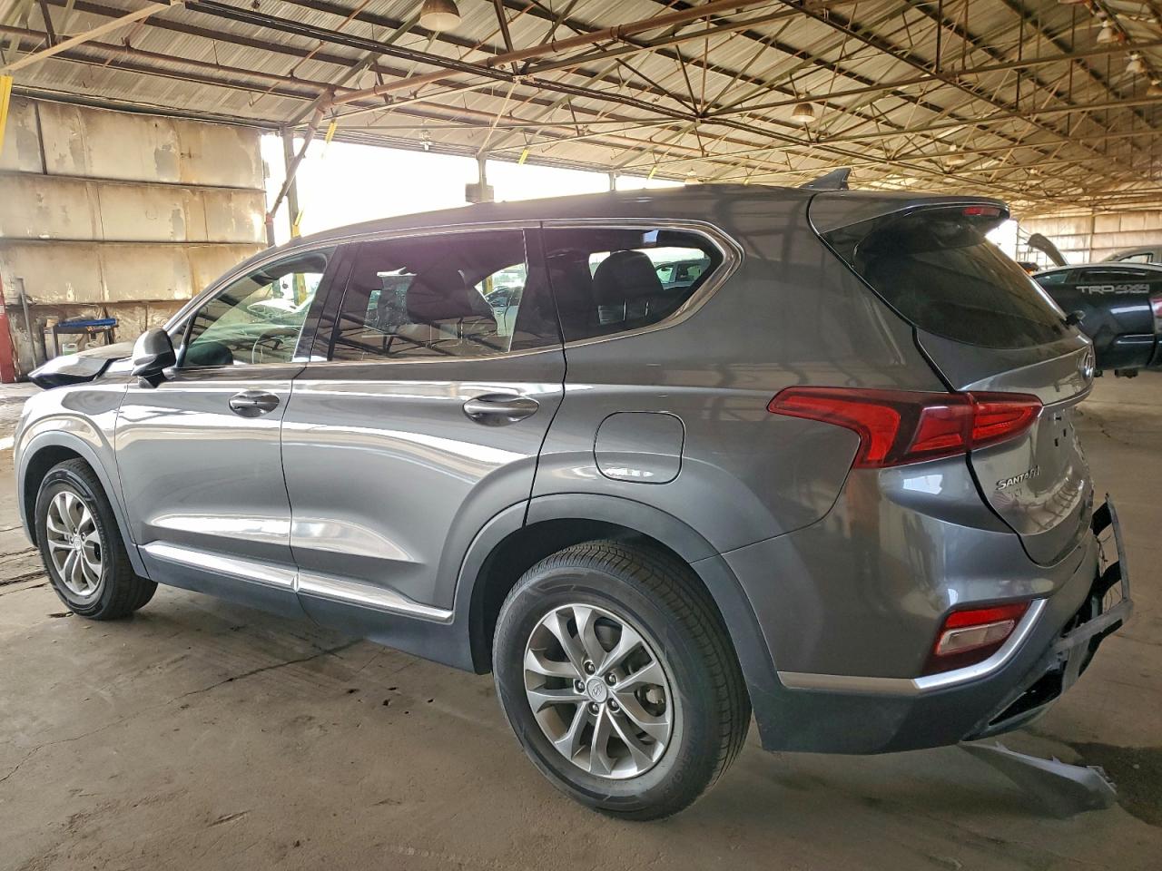 2019 HYUNDAI SANTA FE SEL photo 2