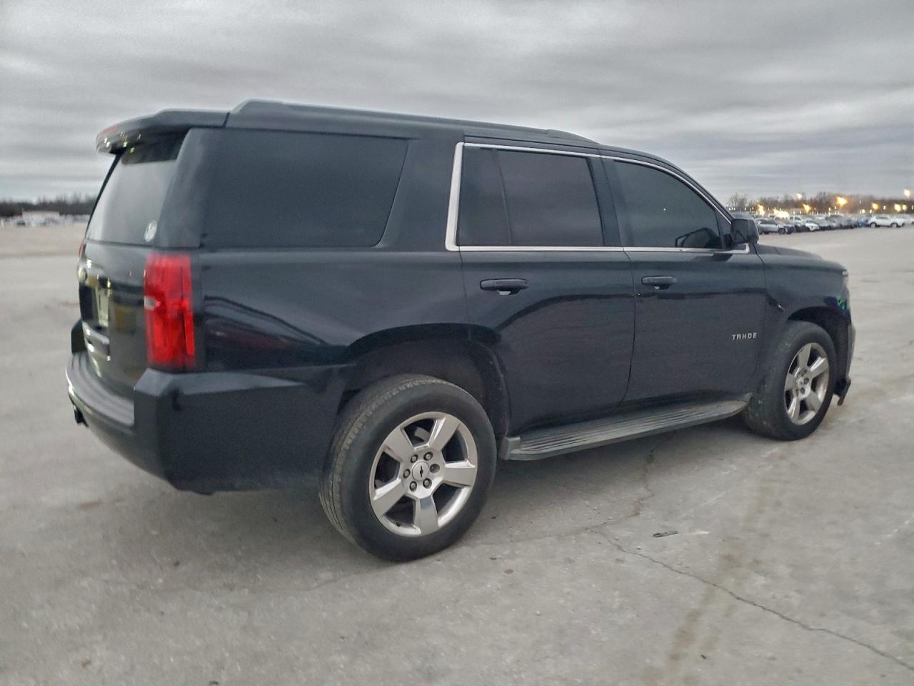 2015 CHEVROLET TAHOE K1500 LT photo 5