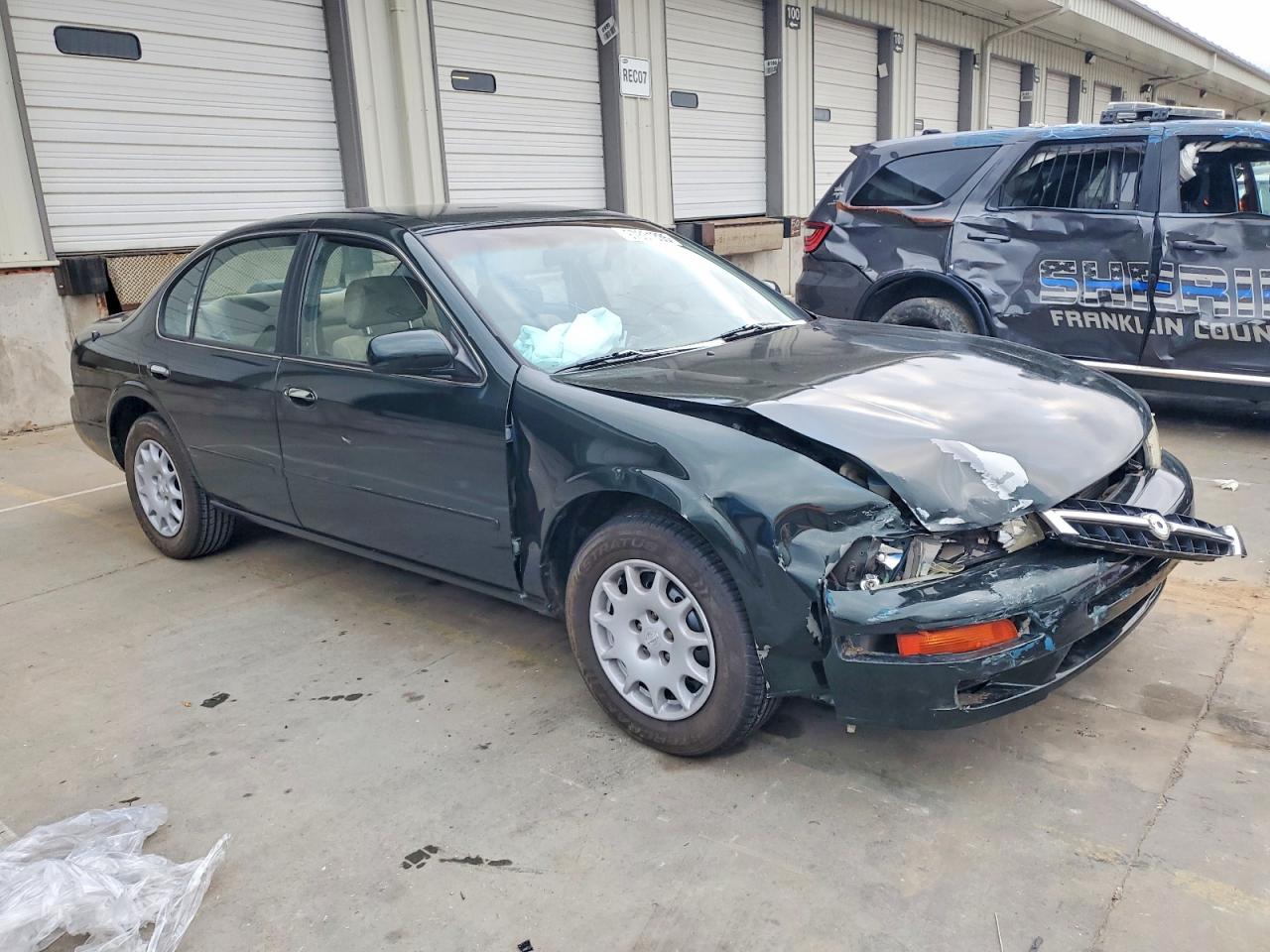 1997 NISSAN MAXIMA GLE photo 4