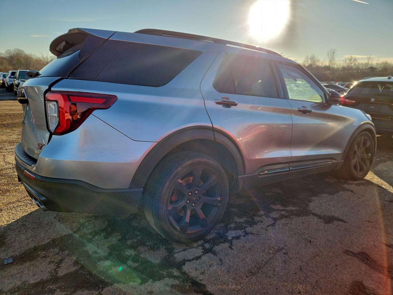 2020 FORD EXPLORER ST photo 3