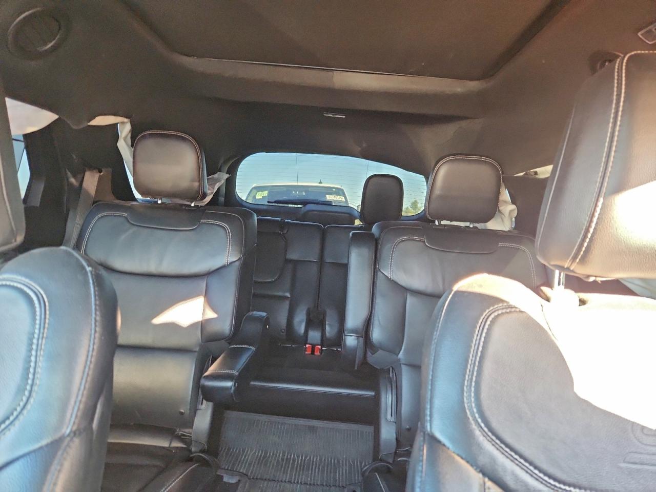2020 FORD EXPLORER ST photo 10