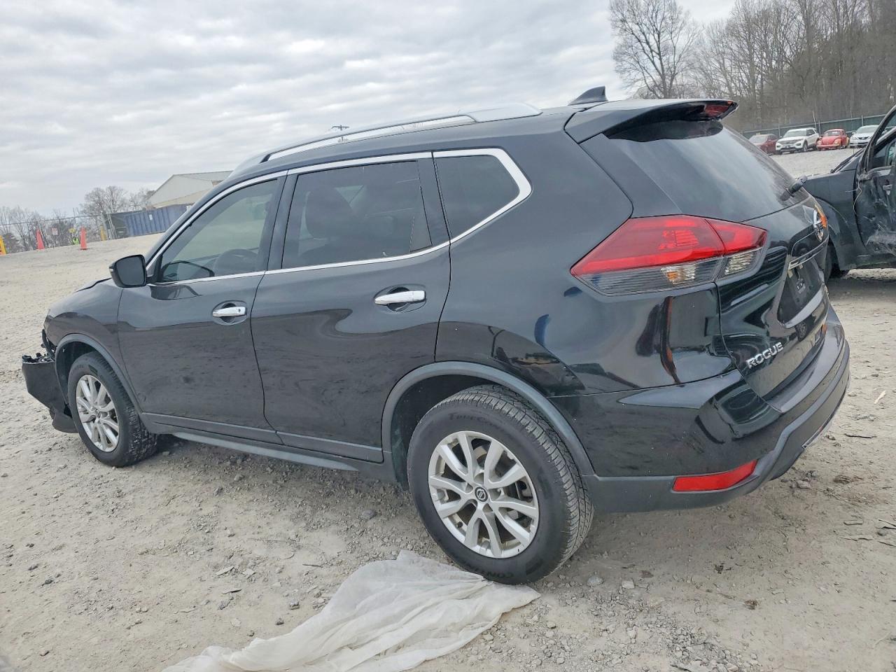 2020 NISSAN ROGUE S photo 4