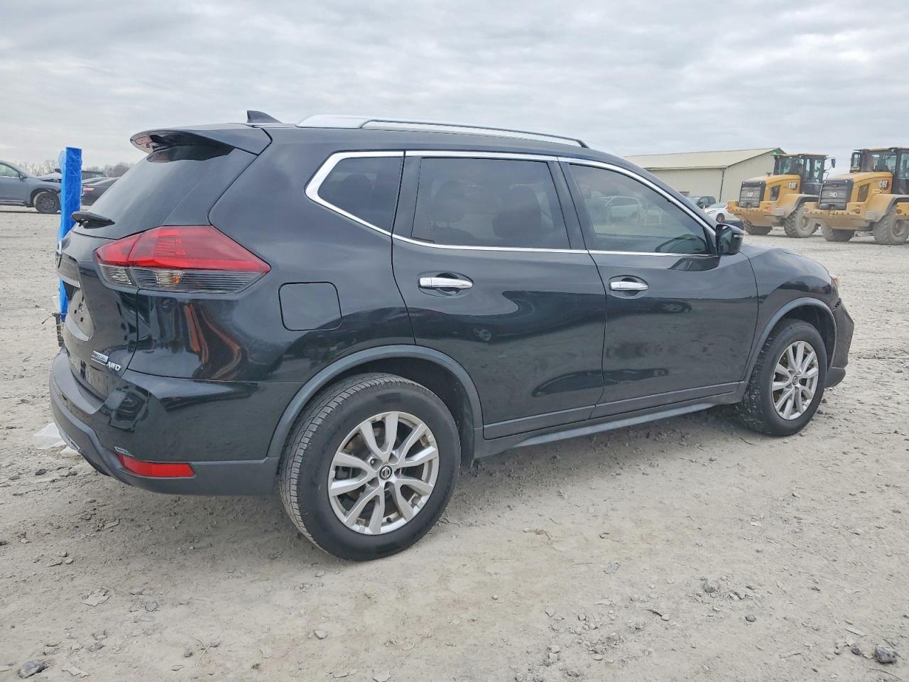 2020 NISSAN ROGUE S photo 7