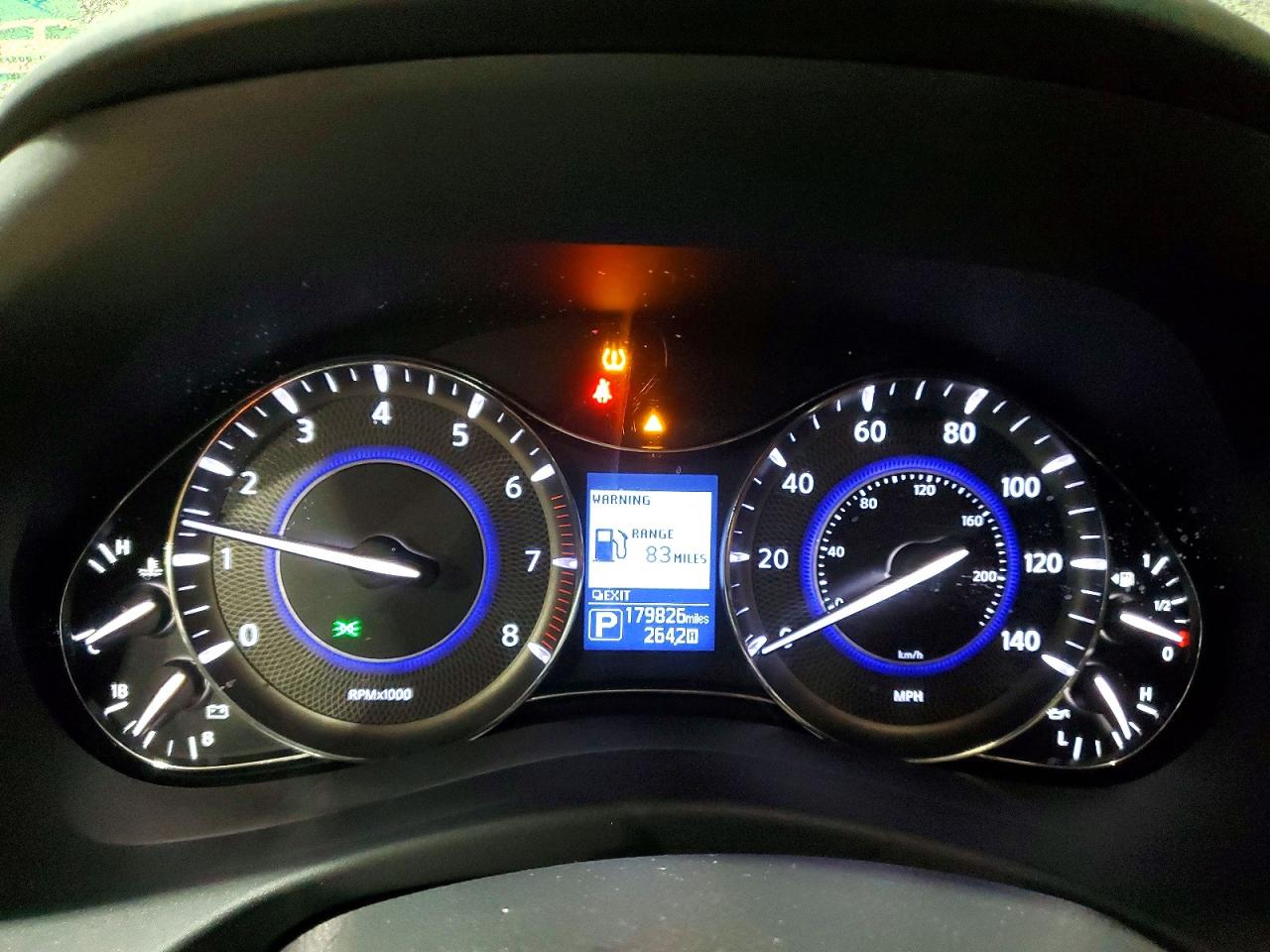 2019 INFINITI QX80 LUXE photo 9