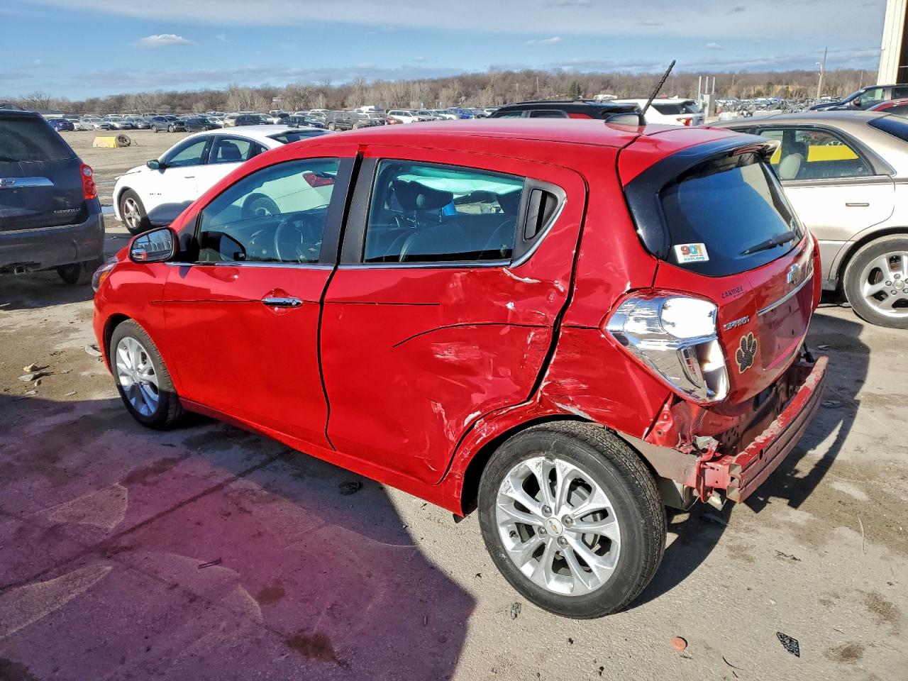2019 CHEVROLET SPARK 2LT photo 3