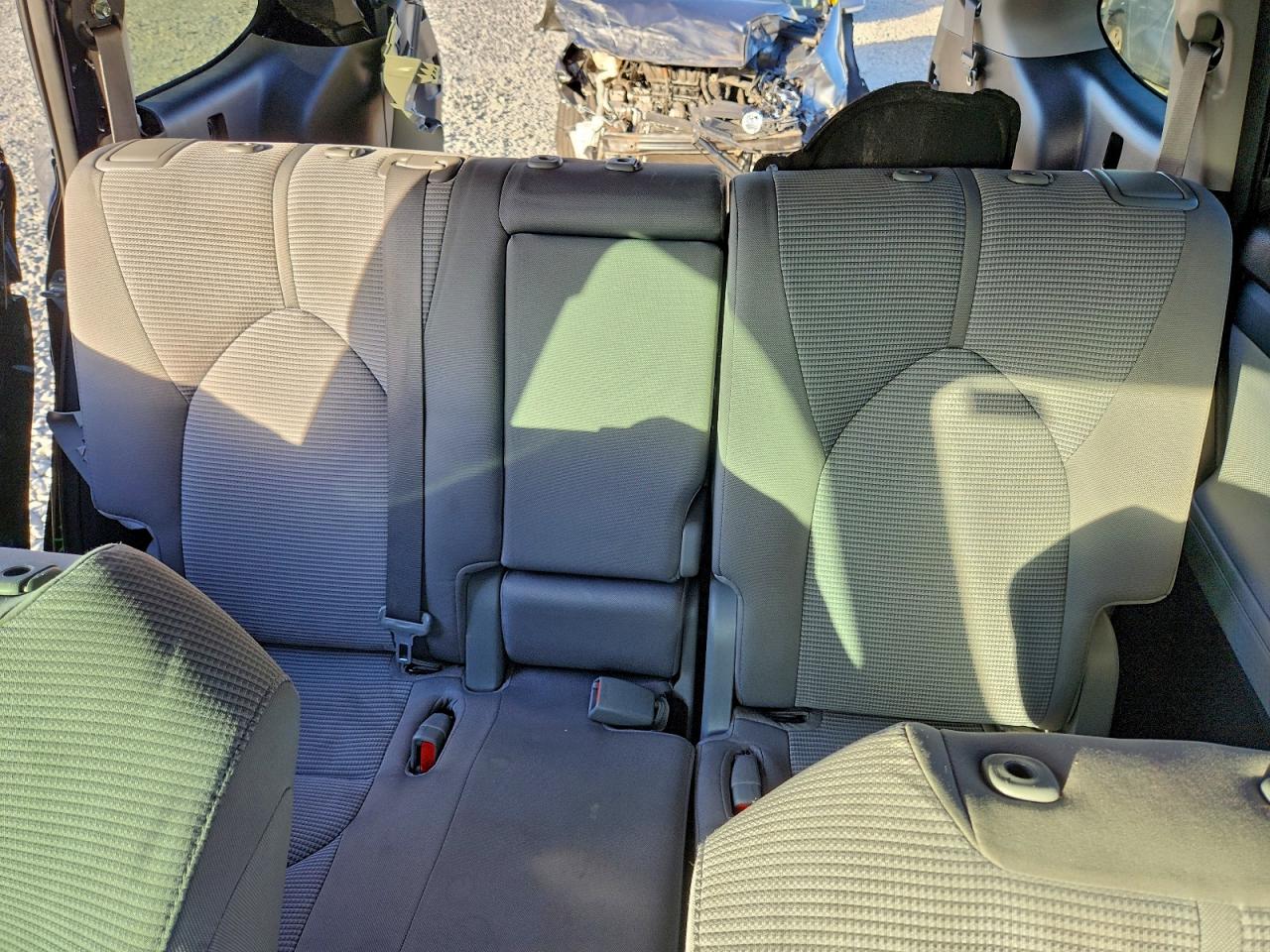 2021 TOYOTA HIGHLANDER L photo 10