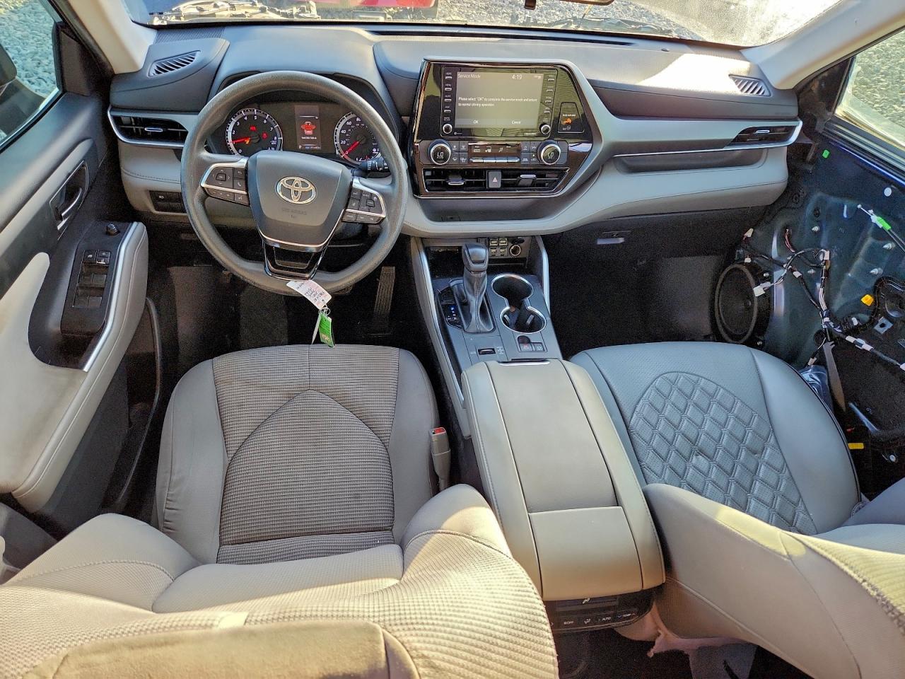 2021 TOYOTA HIGHLANDER L photo 8