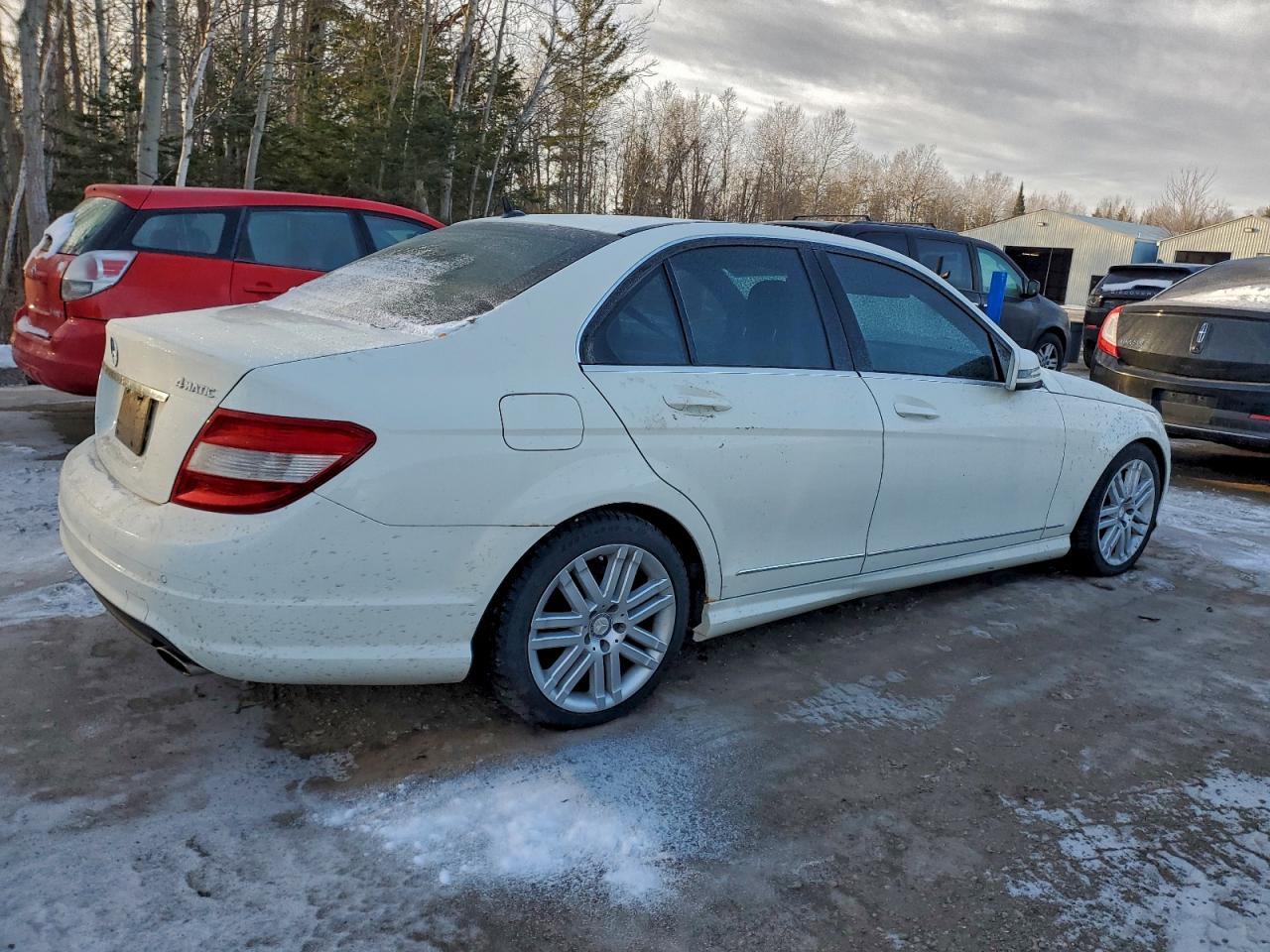 2011 MERCEDES-BENZ C 250 4MATIC photo 3