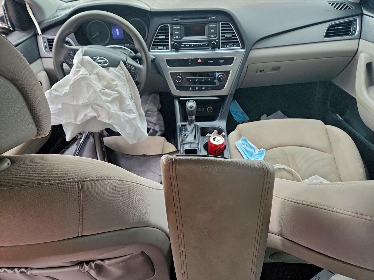 2016 HYUNDAI SONATA SE photo 8