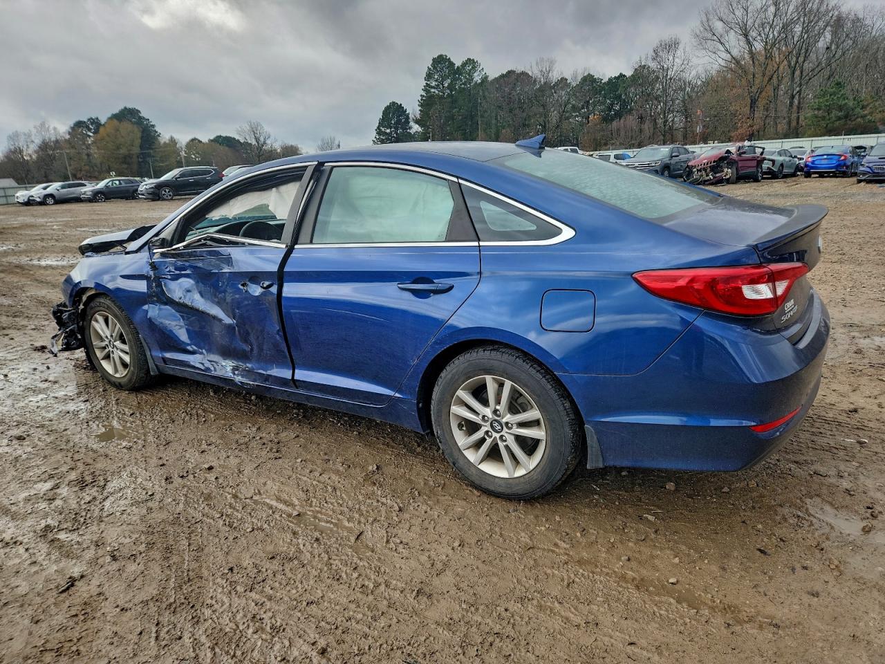 2016 HYUNDAI SONATA SE photo 2