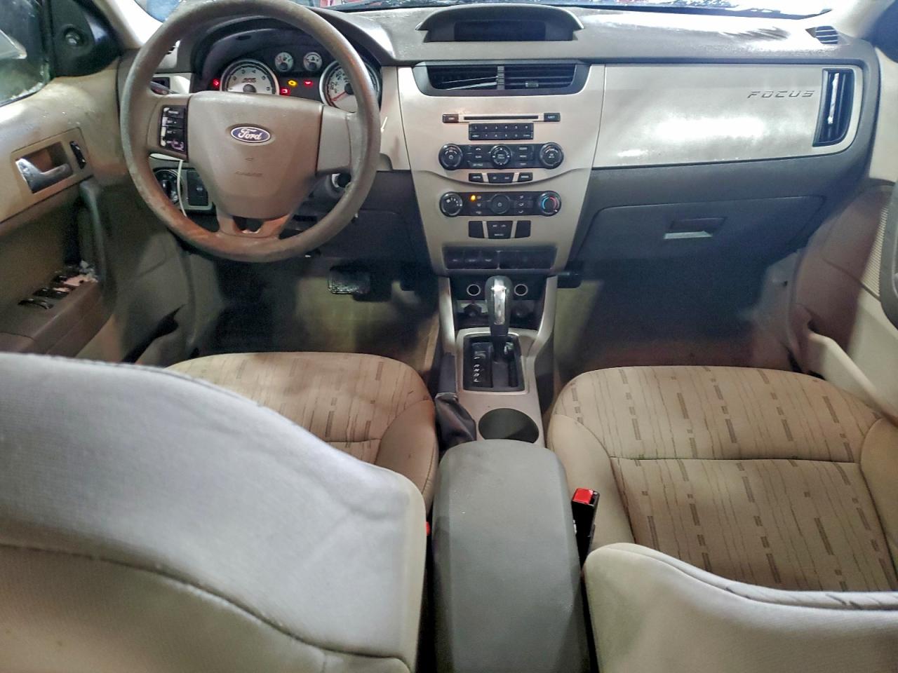 2008 FORD FOCUS SE photo 8