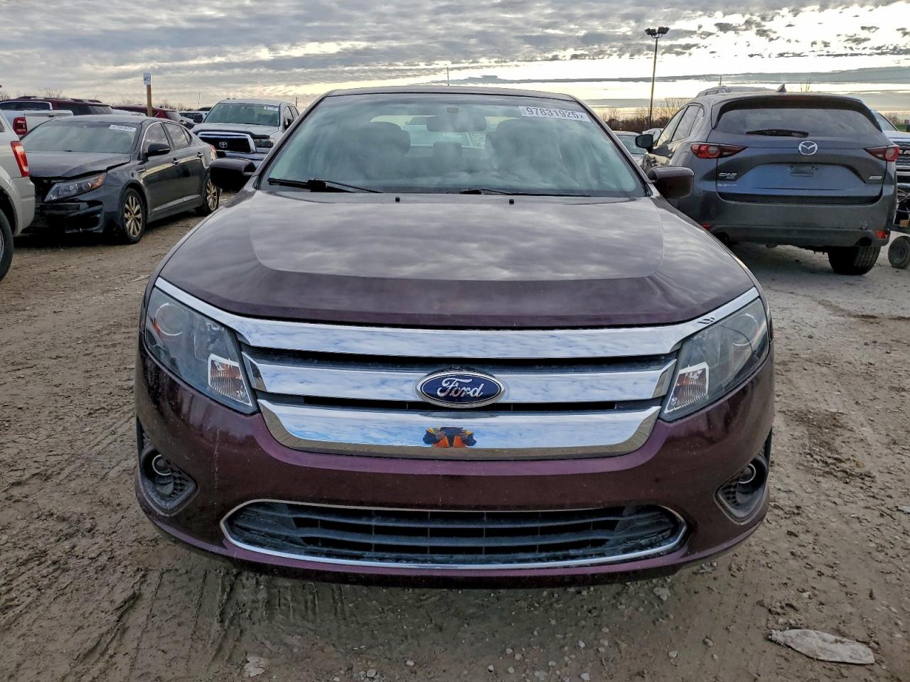 2012 FORD FUSION SE photo 5