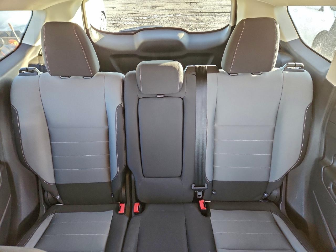 2016 FORD ESCAPE SE photo 10