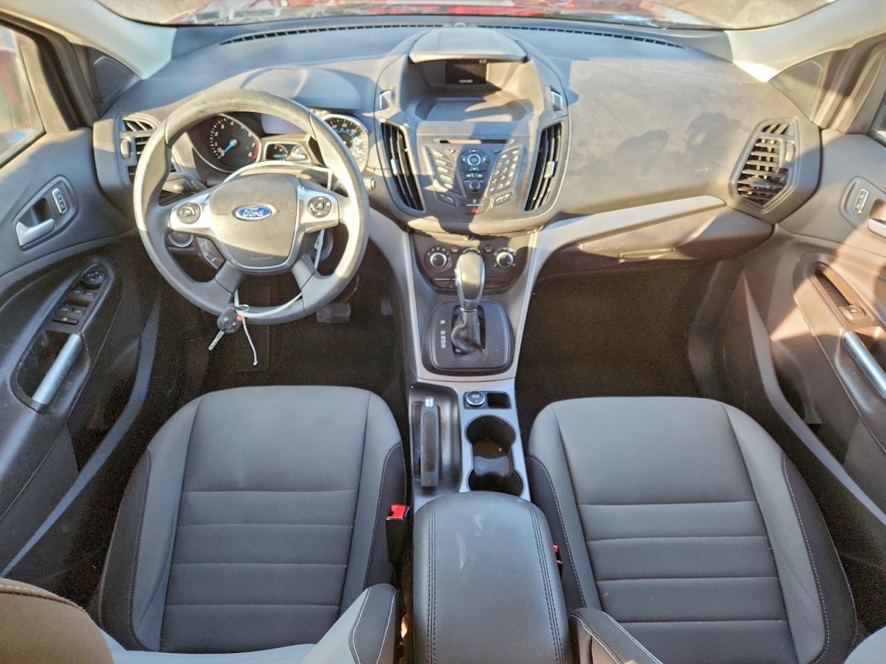 2016 FORD ESCAPE SE photo 8