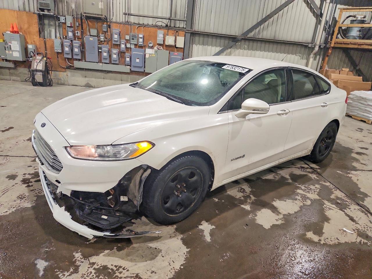 2013 FORD FUSION