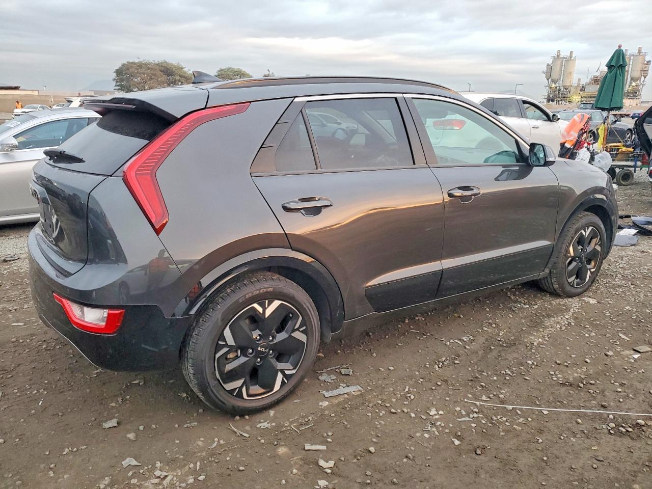 2023 KIA NIRO WIND photo 5