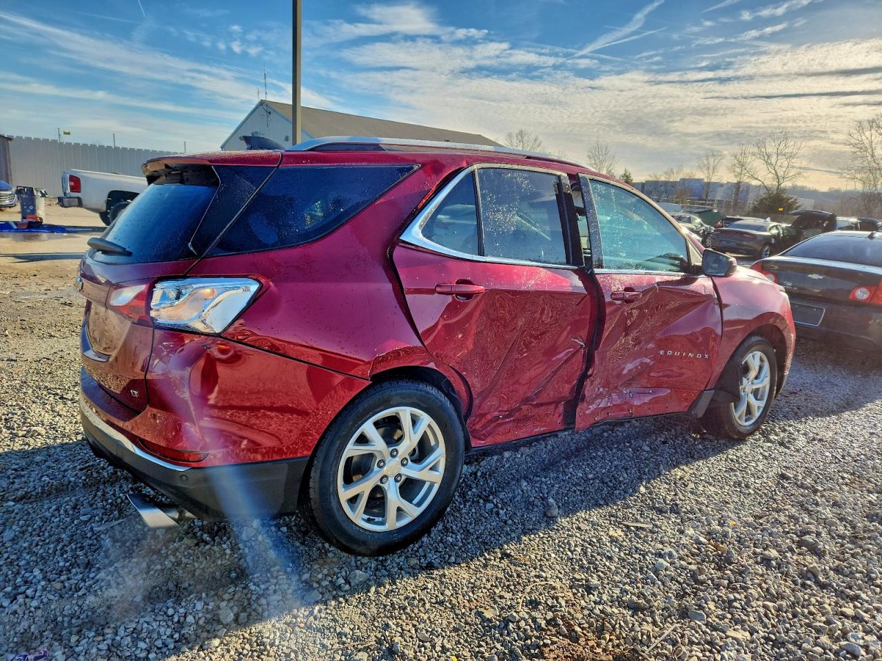 2020 CHEVROLET EQUINOX LT photo 3