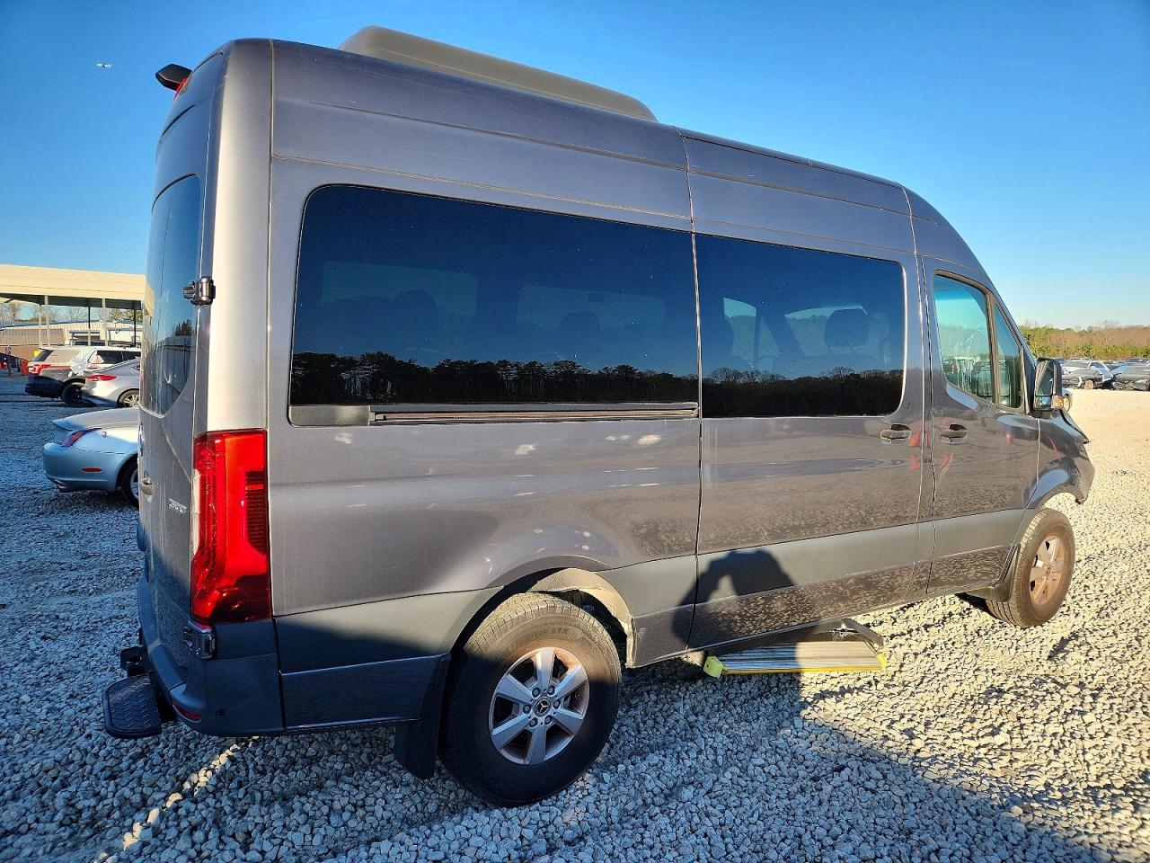 2023 MERCEDES-BENZ SPRINTER 2500 photo 3