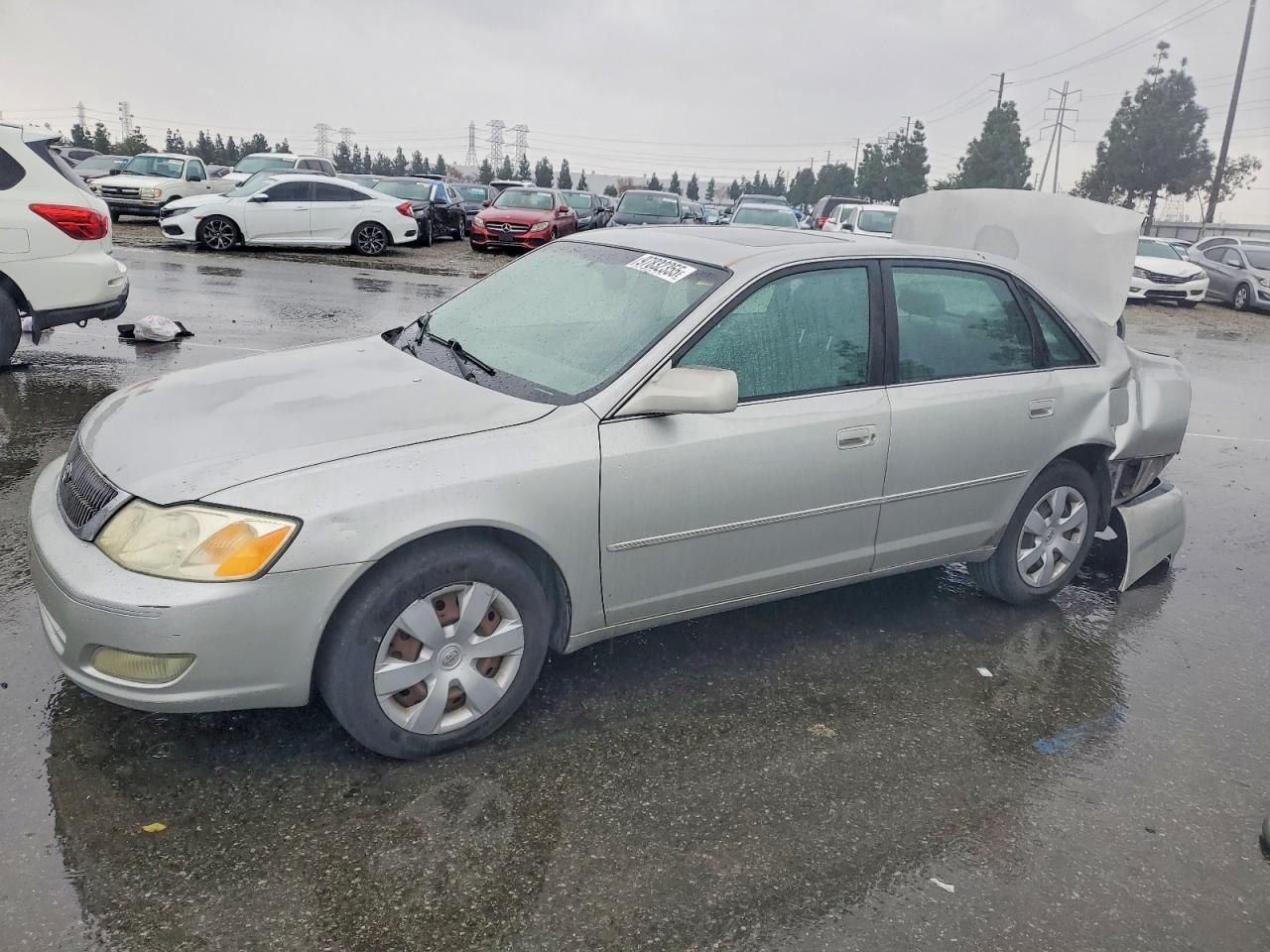 2001 TOYOTA AVALON