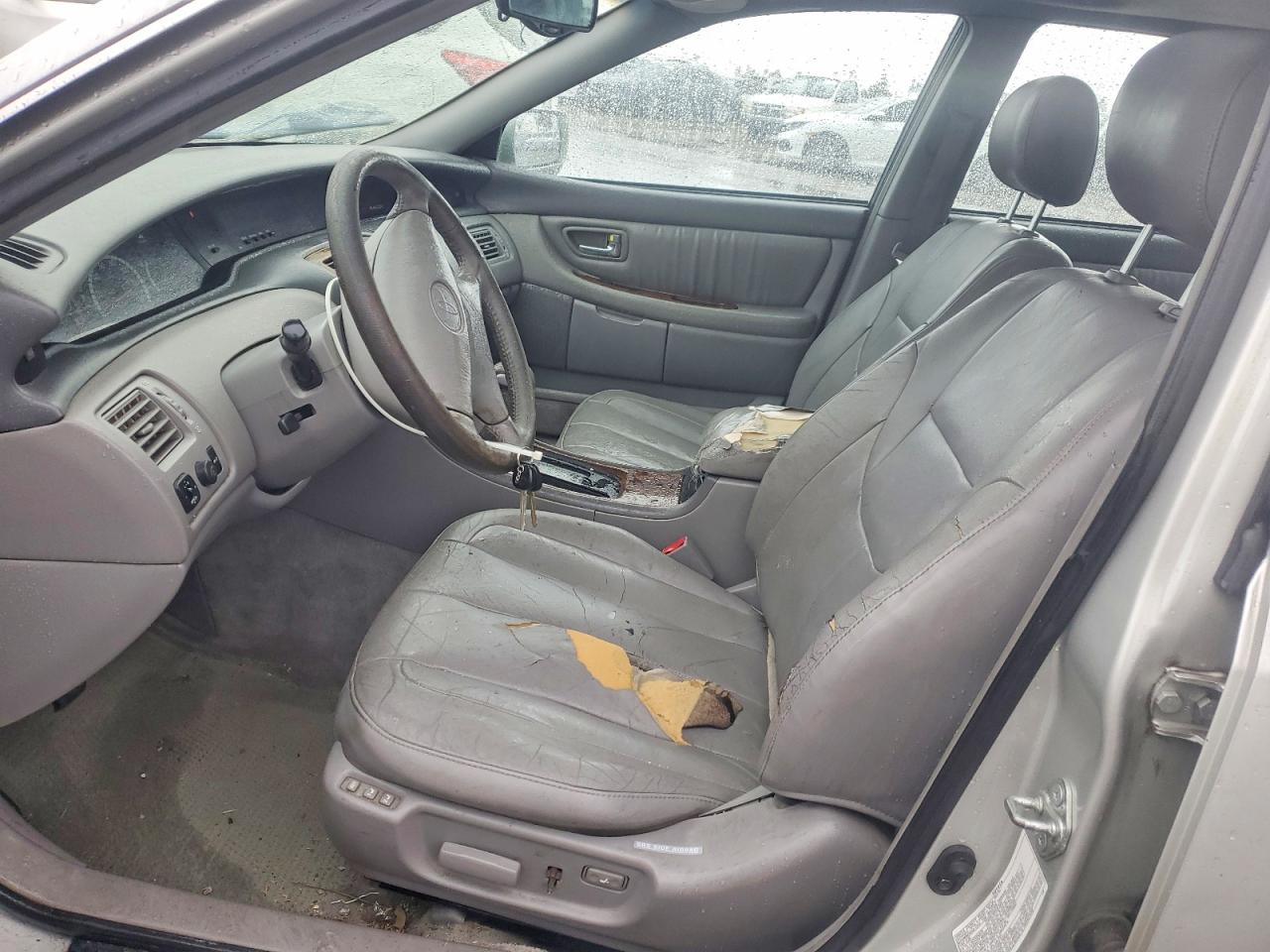 2001 TOYOTA AVALON XL photo 7