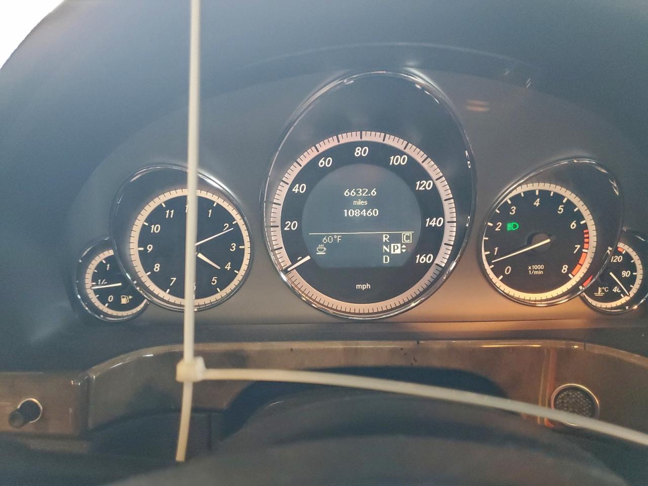 2010 MERCEDES-BENZ E 350 photo 9