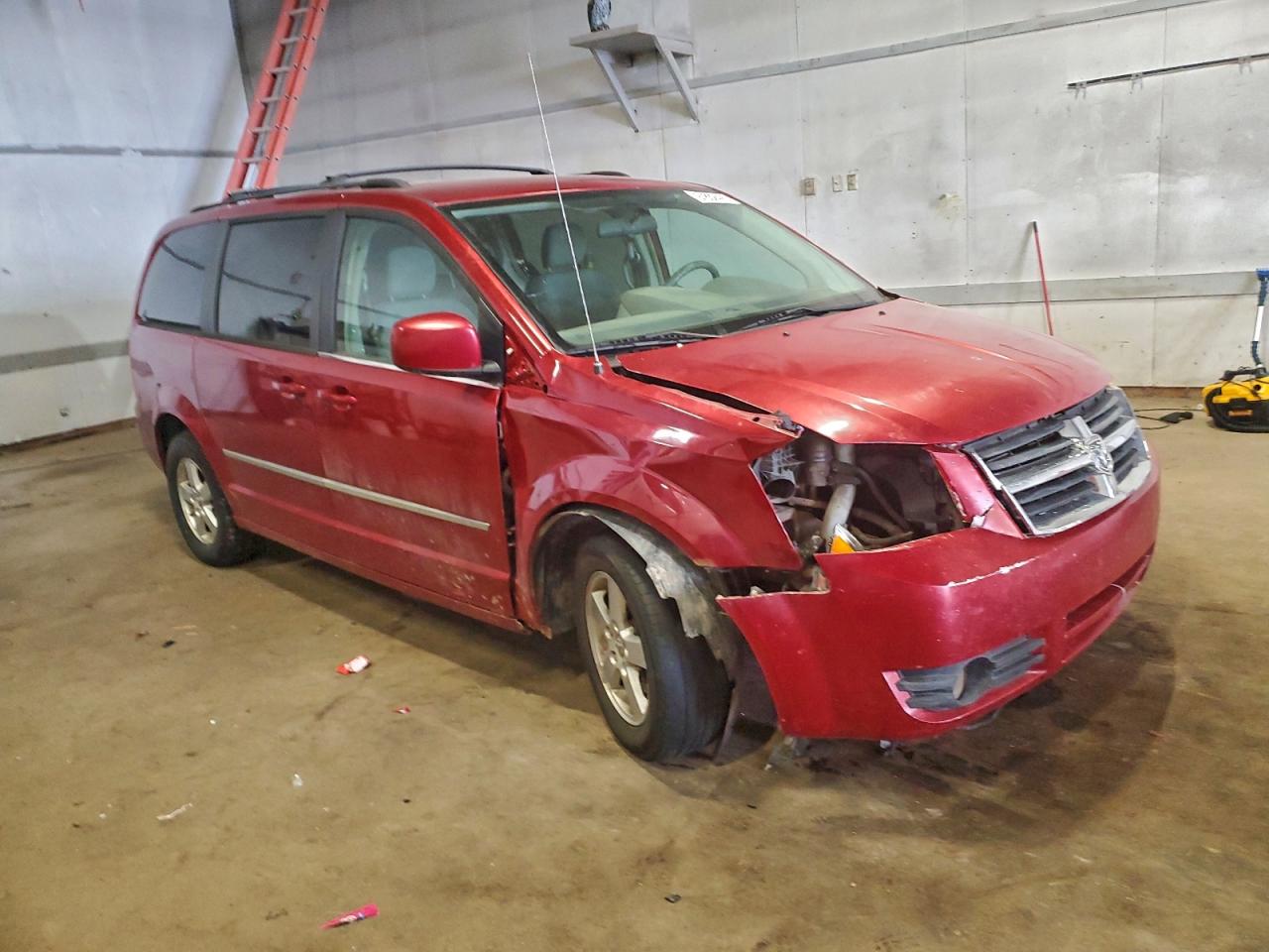 2010 DODGE GRAND CARAVAN SXT photo 4